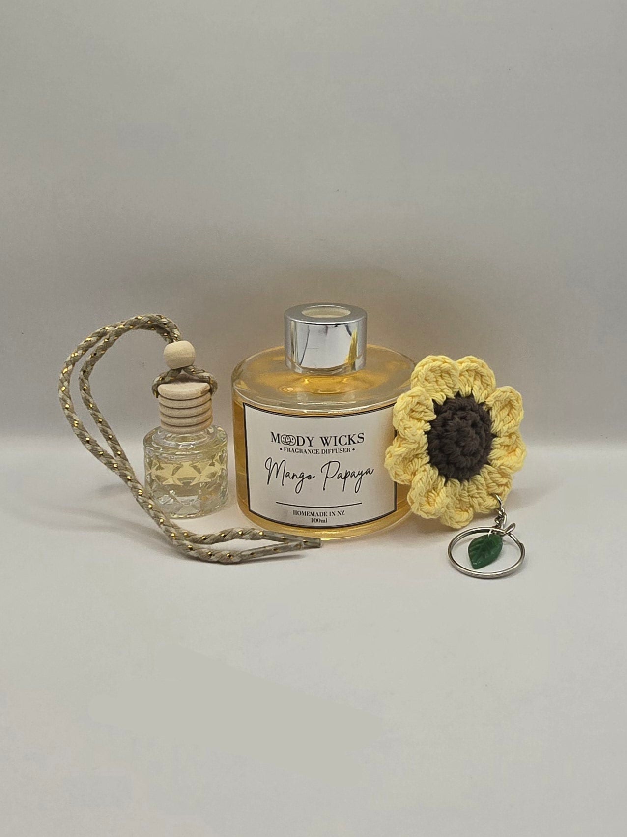 Sunflower & Diffuser Mango Papaya Gift Pack